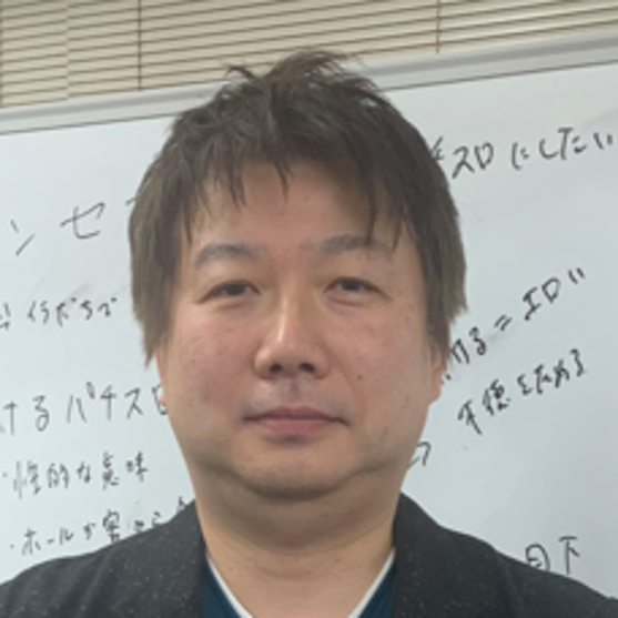 代表取締役　田中　健一